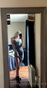 Come lift my dress up amp get a little snack