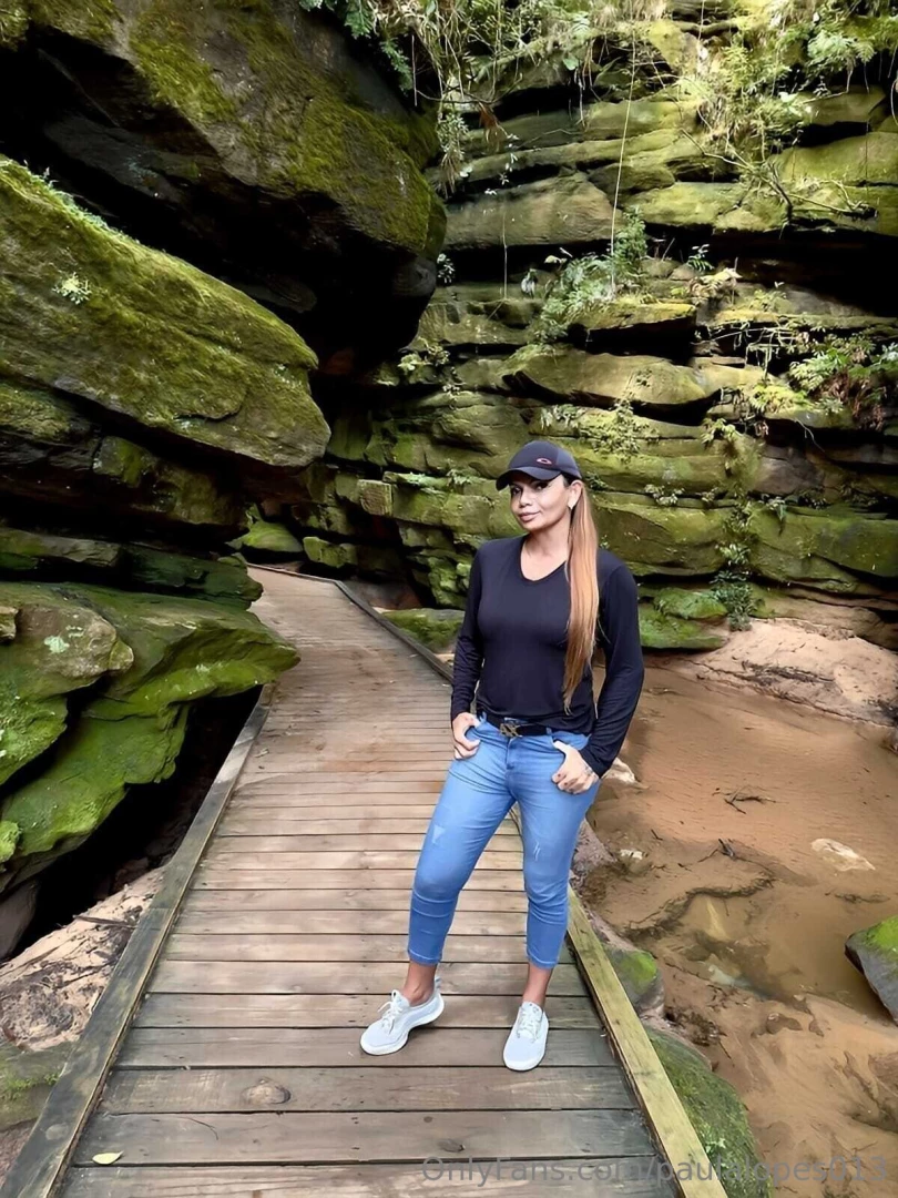 I am available to answer your questions send me a dm online 24 hours a 