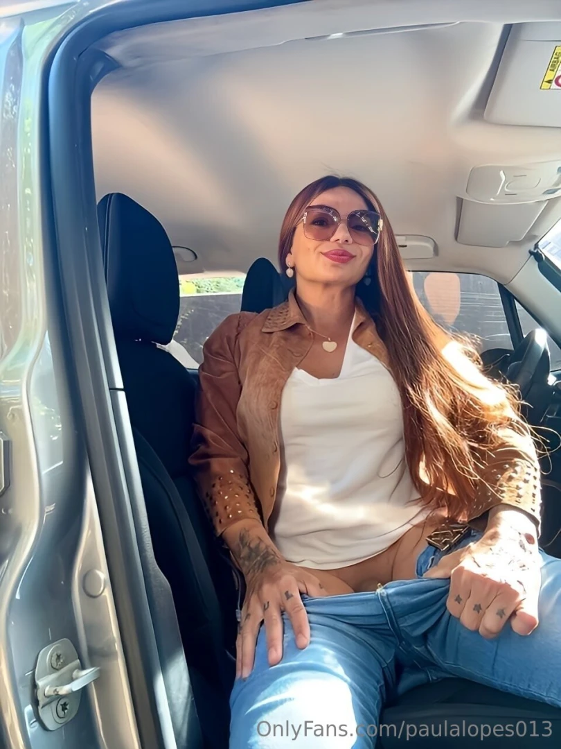 I m online for sexting is anyone available now dm me my dick is part 1 