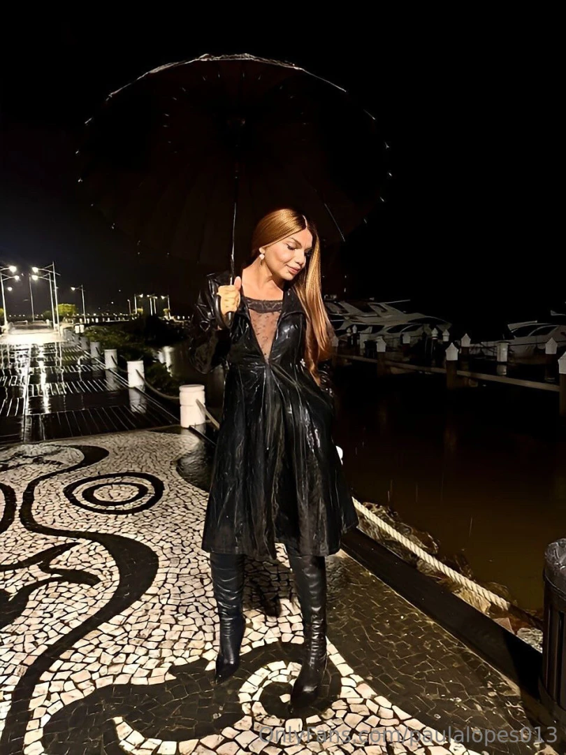 Did you like my black outfit 