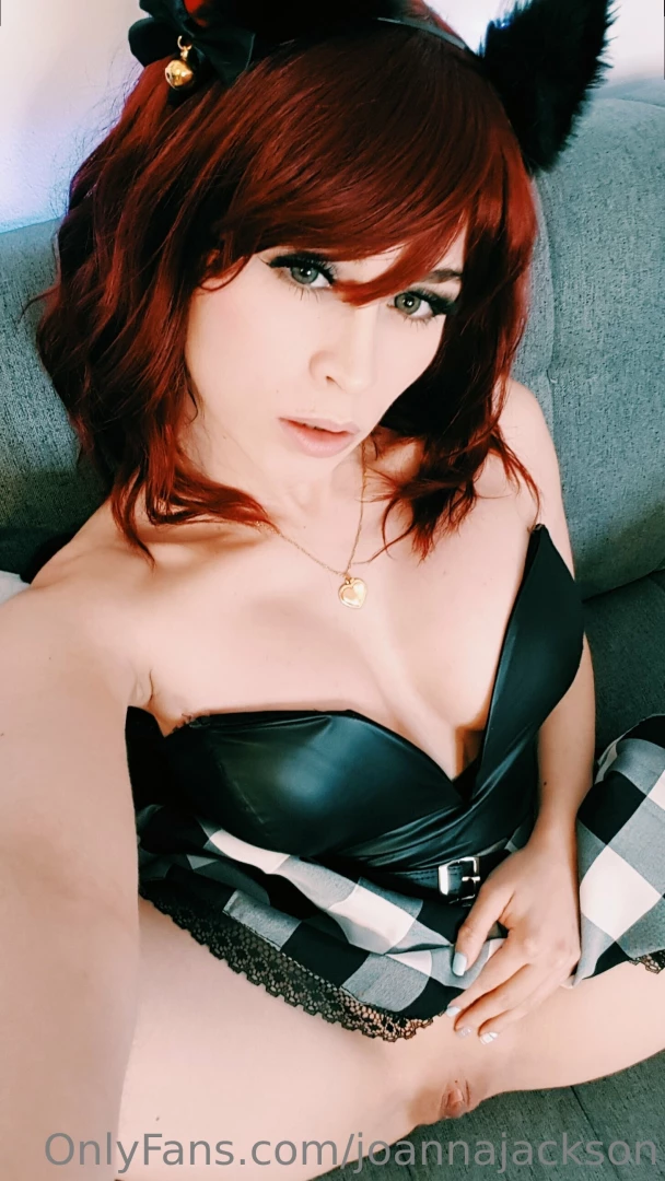 Come and eat my little kitty daddy i want to feel my pussy wet with 