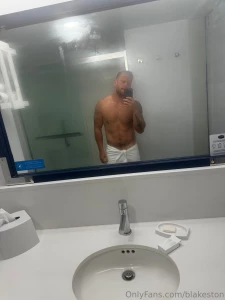 Unlock if you want to see some juicy cheeks part 2