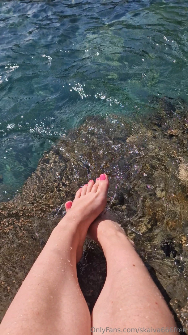 Do you like my pink toes part 3 