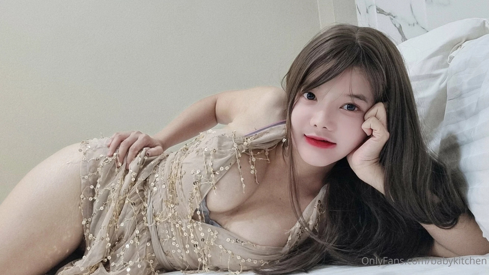 Little party with friend wait for exclusive content in this party if part 2 