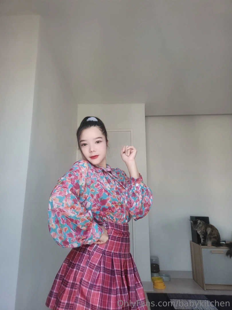 No one to hold the camera for me part 4 