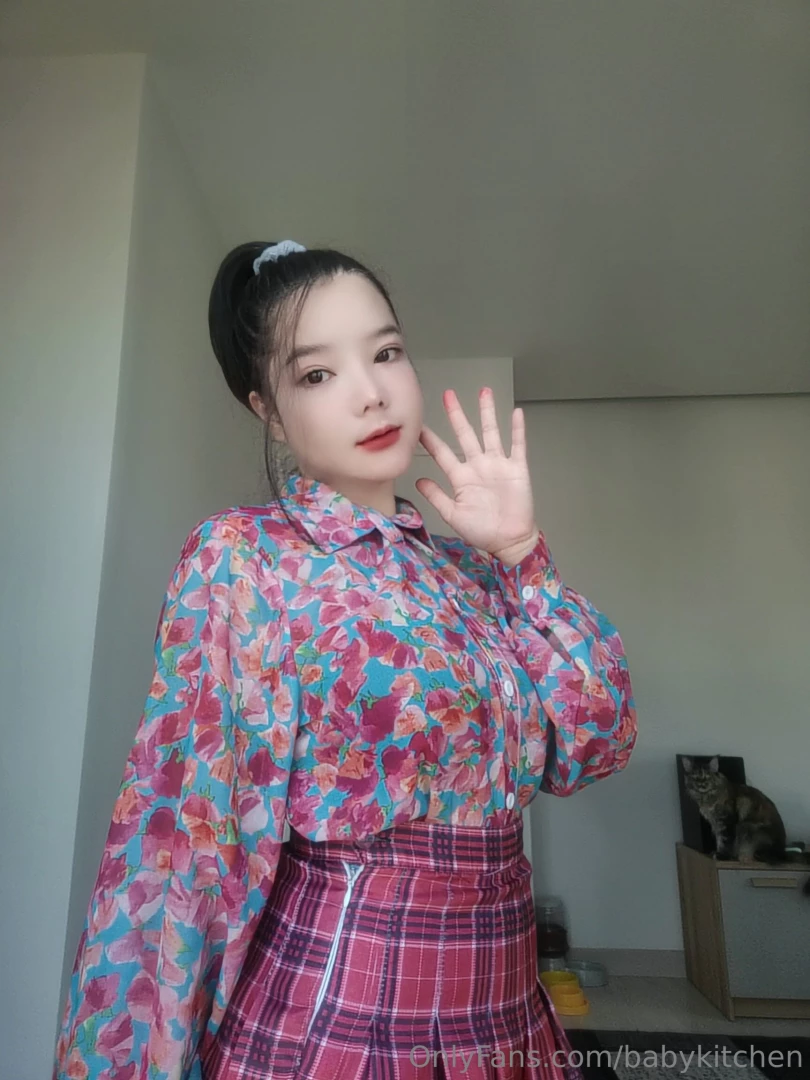 No one to hold the camera for me part 3 