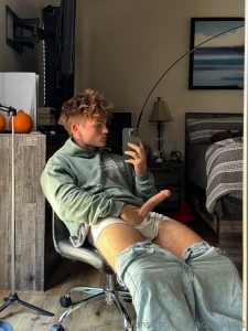 One of the hottest twinks with the biggest cocks is here to please part 1