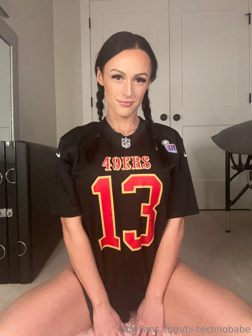 Happy super bowl sunday which team you rooting for mine didn t make it part 1 