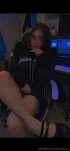 Do i look better with silicon tits or without it