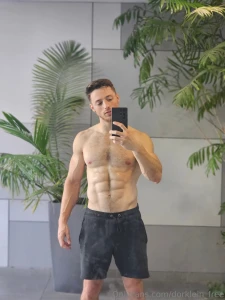 Warning mirror s on fire can you handle the heat