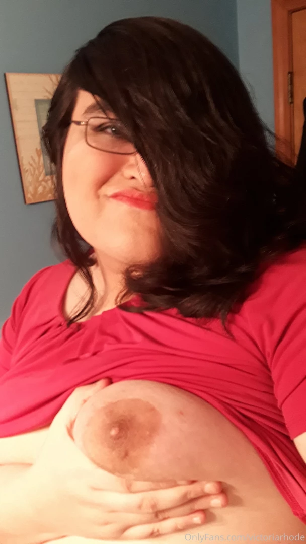 Feeling genuinely cute and sexy for maybe the first time ever starting part 7 