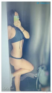 Amo sentirmi ammirata amo sentire quanto ti faccio eccitare amo sapere