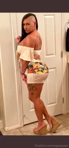 Still hot enough here in vegas to wear a sexy summer outfit to grab part 1