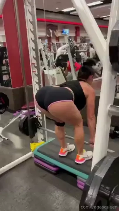 Leg day again one of my favorite body parts to train these days no 