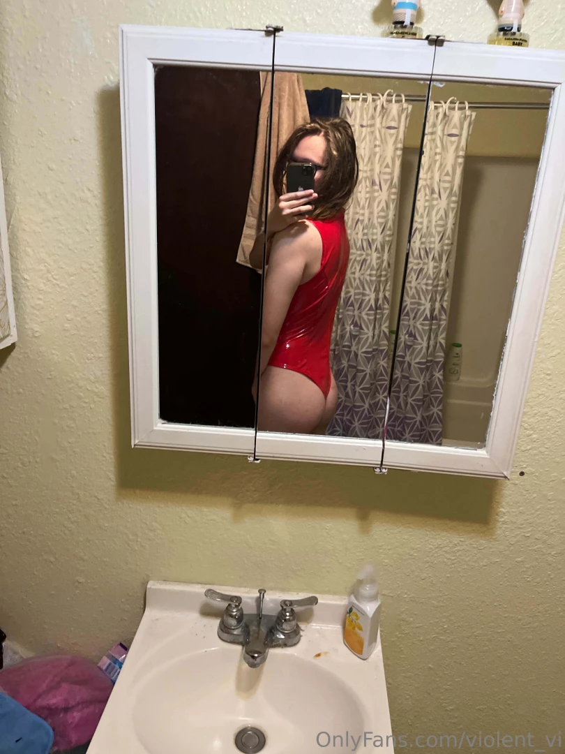 I got a new outfit cuties definitely gonna make some videos with it part 1 