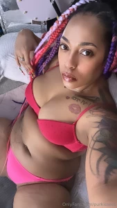I need a man who likes eating pussy every day part 1