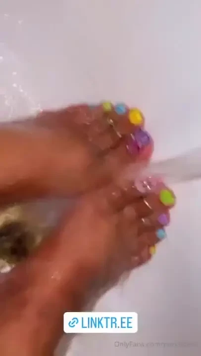 Nails and feet bundle who s contributing to my next nails and pedicure part 13 