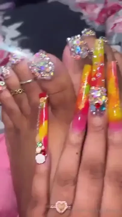 Nails and feet bundle who s contributing to my next nails and pedicure 