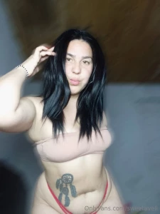 Curvyveronicalochh virtual girlfriend personalized photo and videos