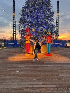 Tis the season babes part 1