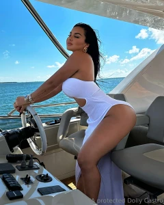 Birthday behavior but i wanna make misbehave with you on my dms bebe