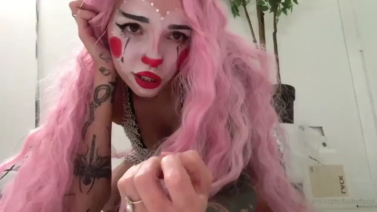 Can i stroke your cock like this 8 45mins go to 6 45 mins for less 