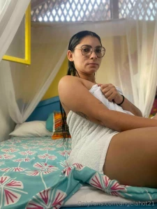 A video dedicated to you show showing how i would fuck your cock using