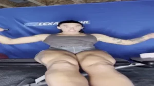 Wifey muscle growth transformation reunion fucking amp flexing pump