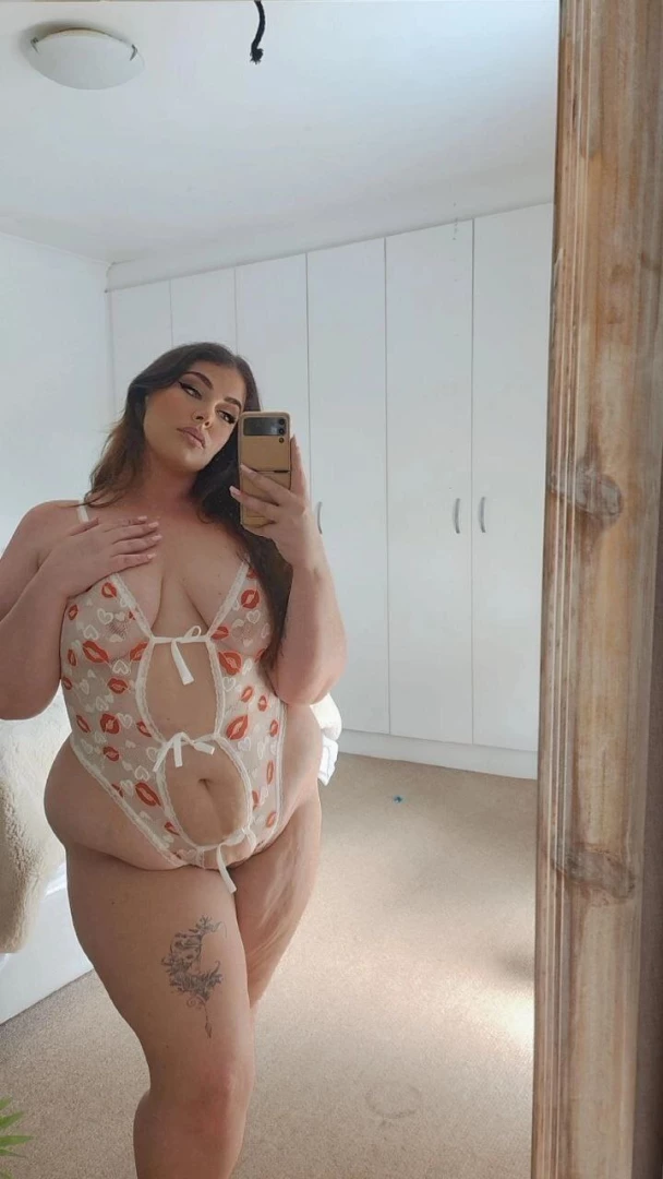 Join now and get 2 free videos https onlyfans com daisydiorexclusive 