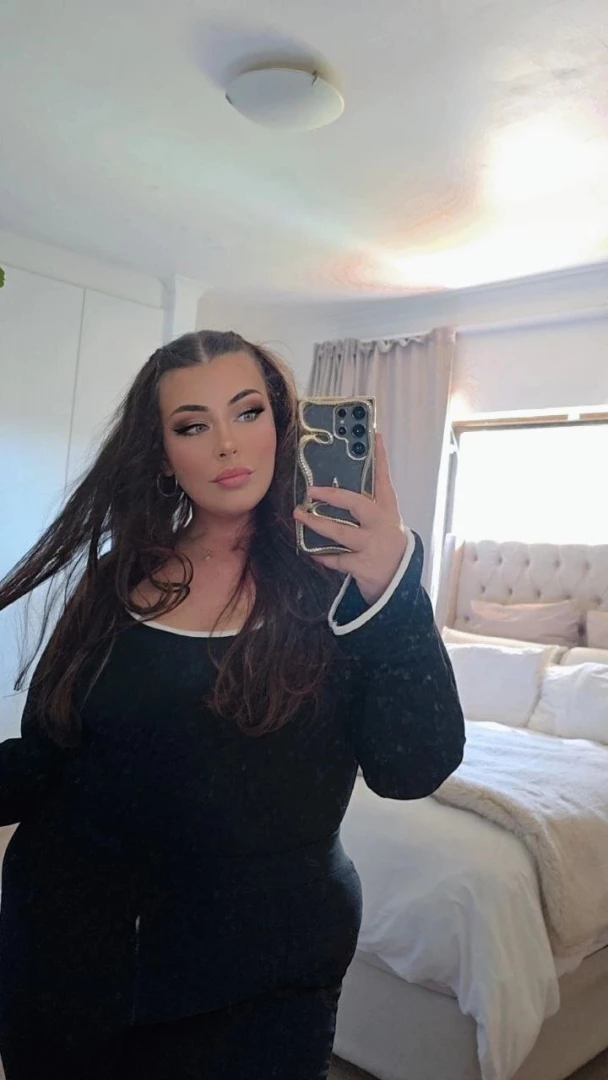 What s one thing you d never say out loud but would whisper in my dms 