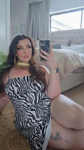 You re the reason i m always smiling and always cumming