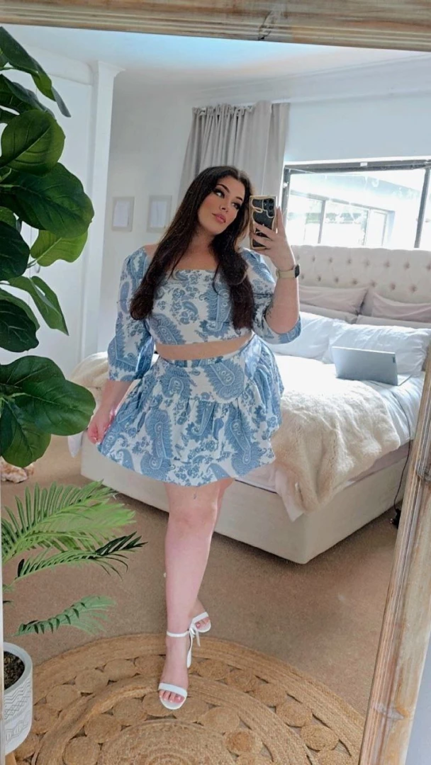 My kisses are like poison they ll kill you with pleasure 