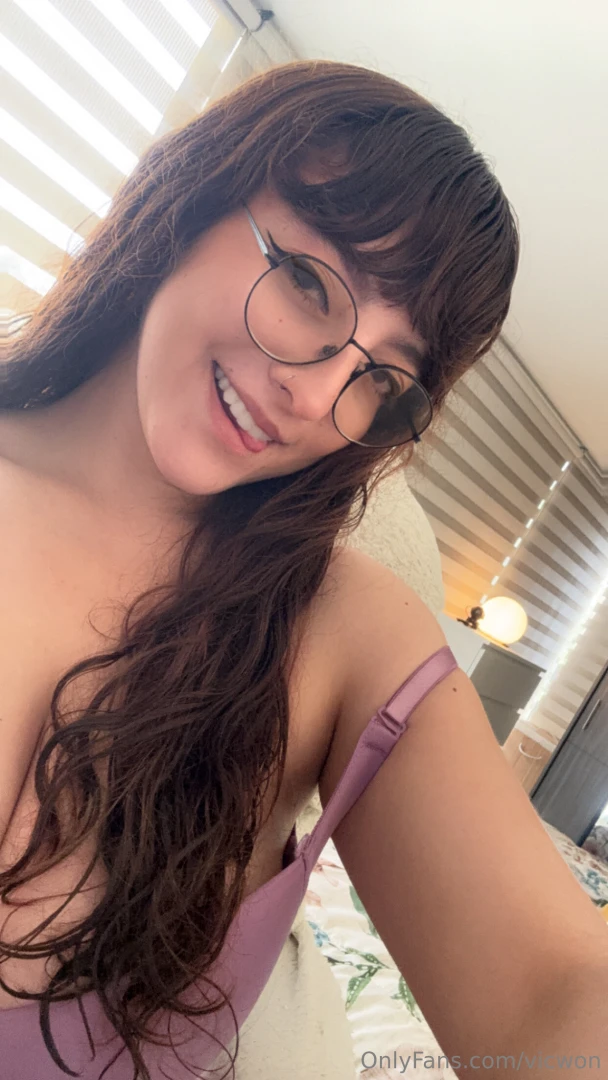 Helloooo the week s almost over and what better way to celebrate than 