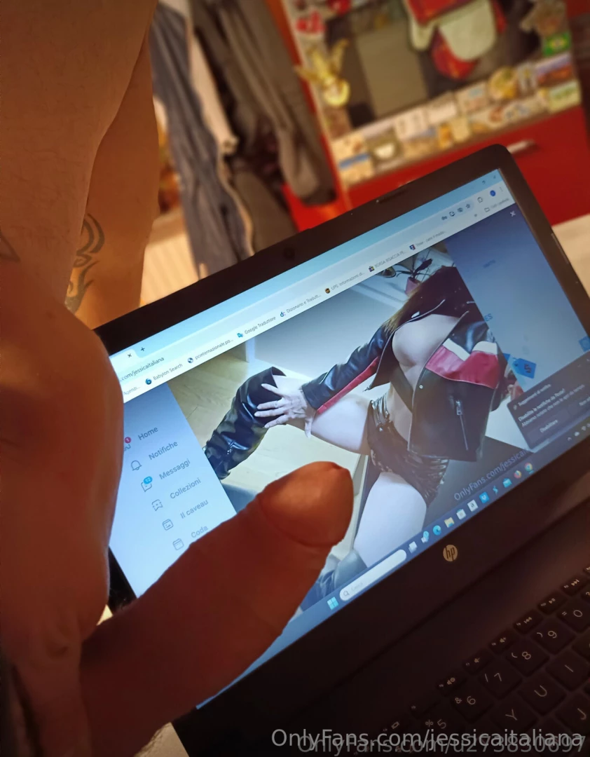 Anche marco u273830697 mostra la sua eccitazione per me come richiesto 