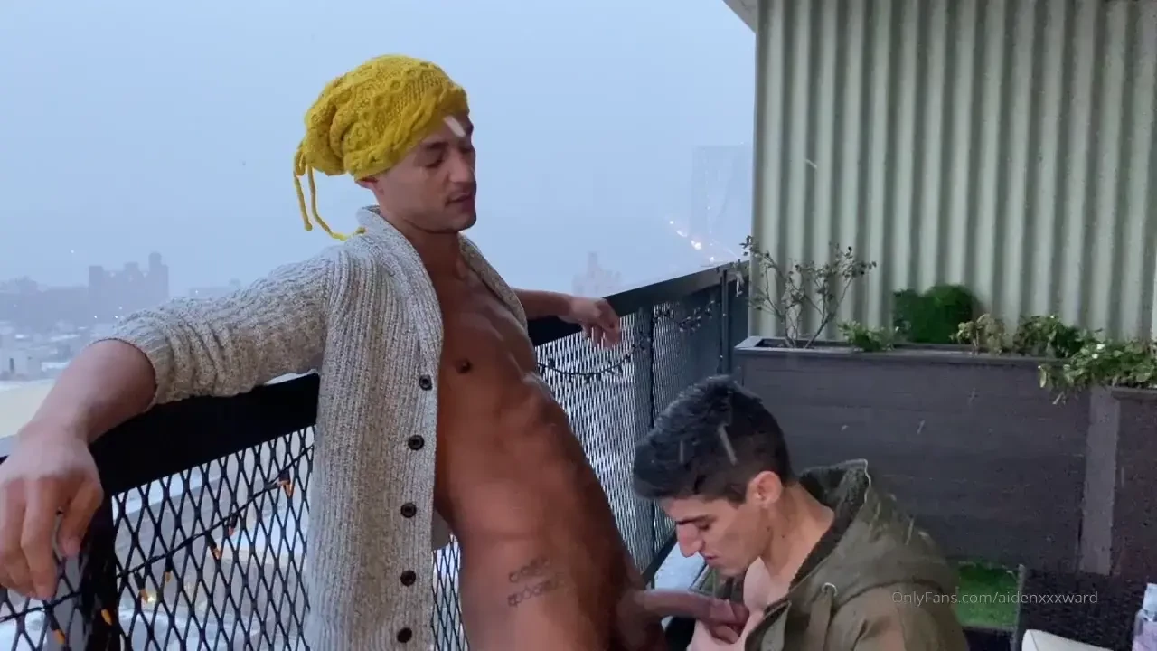 Ajsloanxxx and i playing in the first snow storm in nyc i cant think 