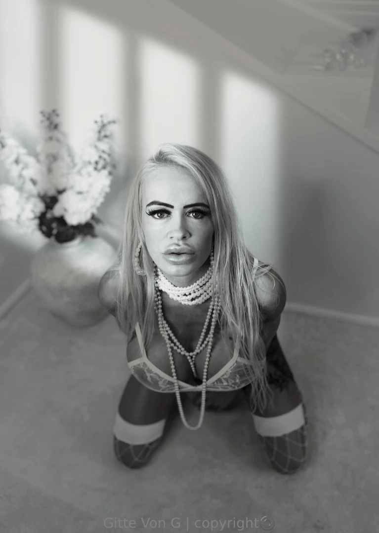 Do you prefer eye contact 