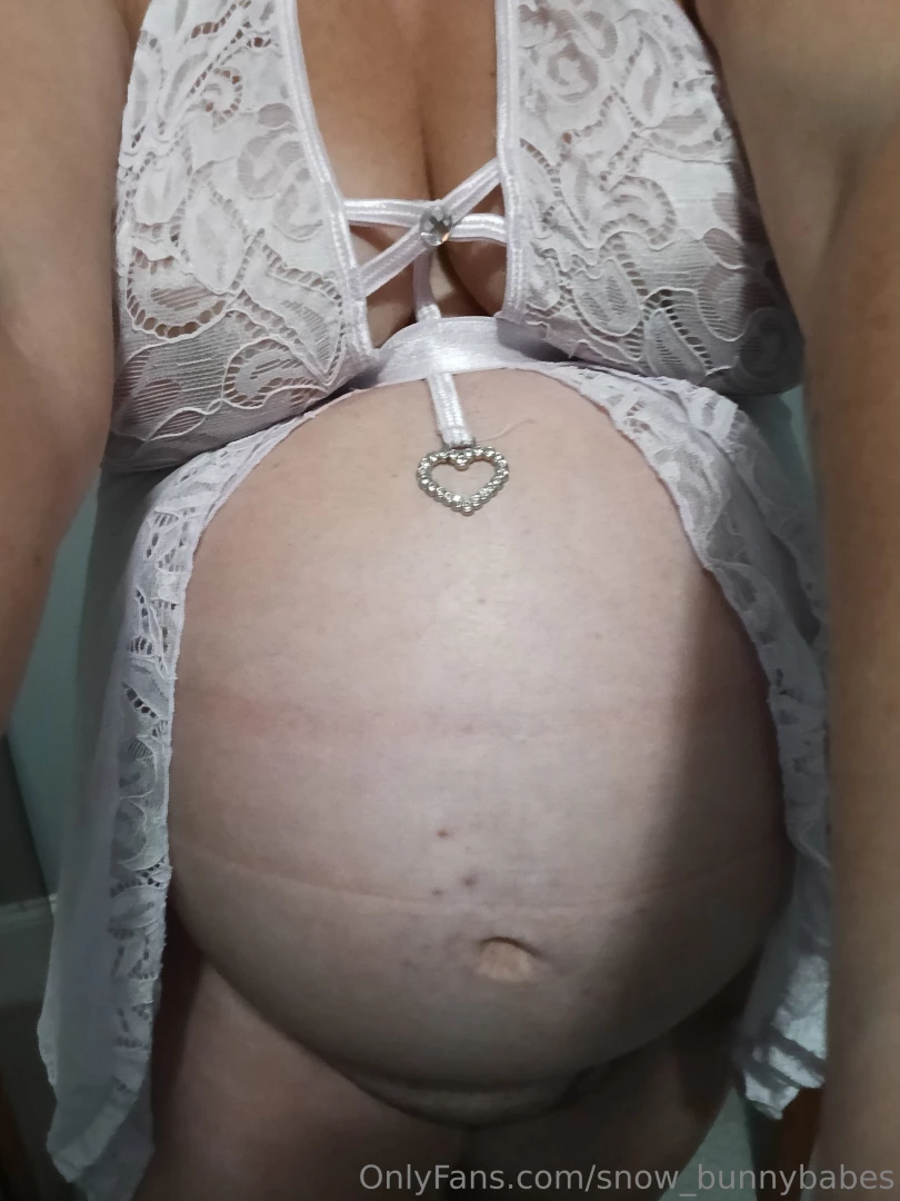 Tried on some old lingerie i can barely get it on anymore part 5 