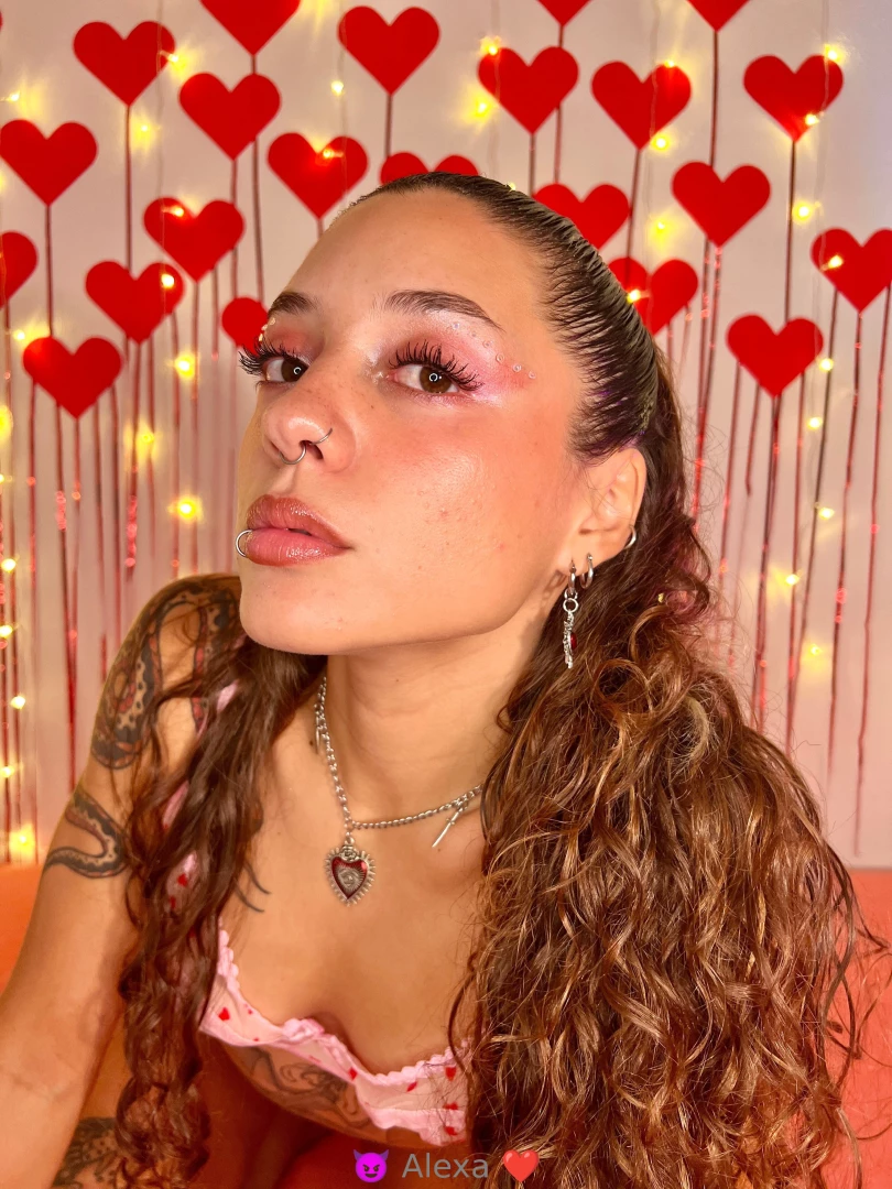 It s not that i m hard to reach it s just that i m simply not for 