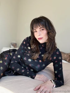 Am i cuter with my clothes on or off part 4