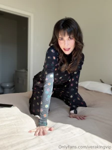 Am i cuter with my clothes on or off part 10