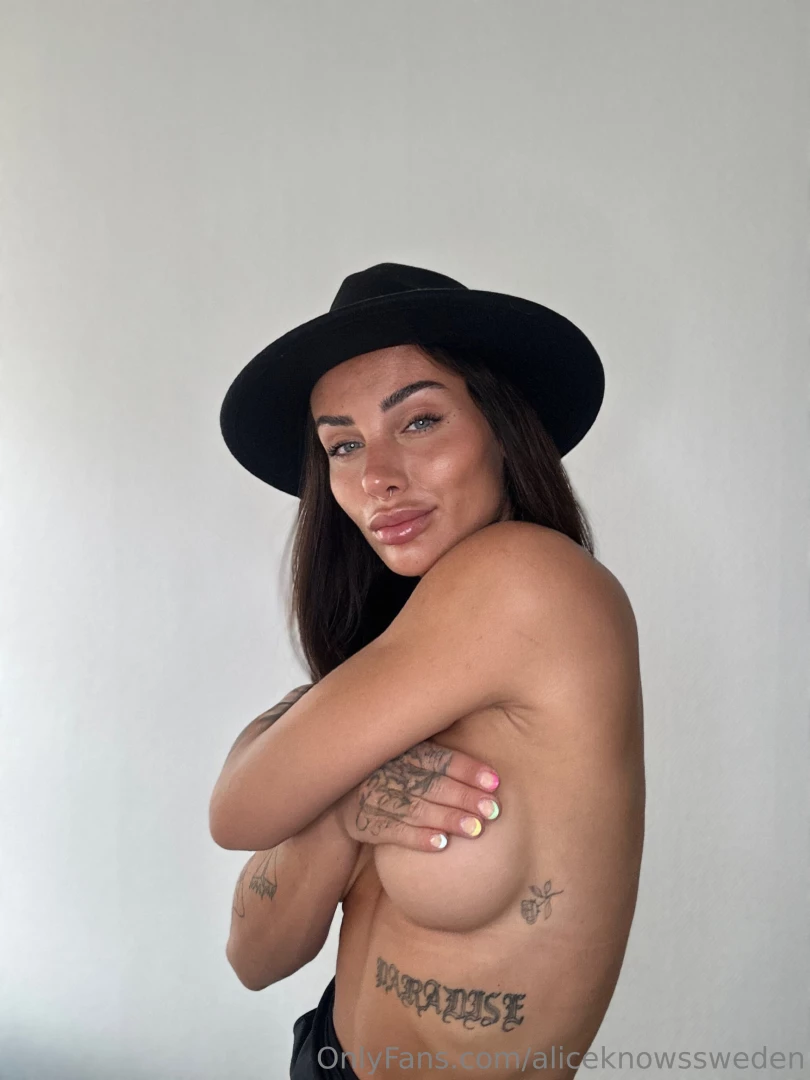 Want to see me free the nipple subscribe to my vip page below https 