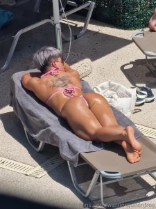 Uhh these fans new hot stuff on my thewarriorqueenvip promo available