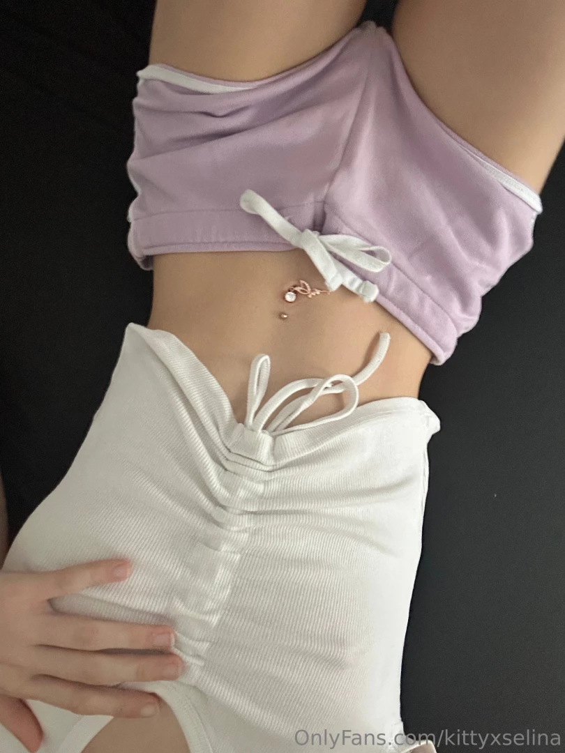 Mache heute nen faulen tag im bett lust zu schreiben rate mal was ich 