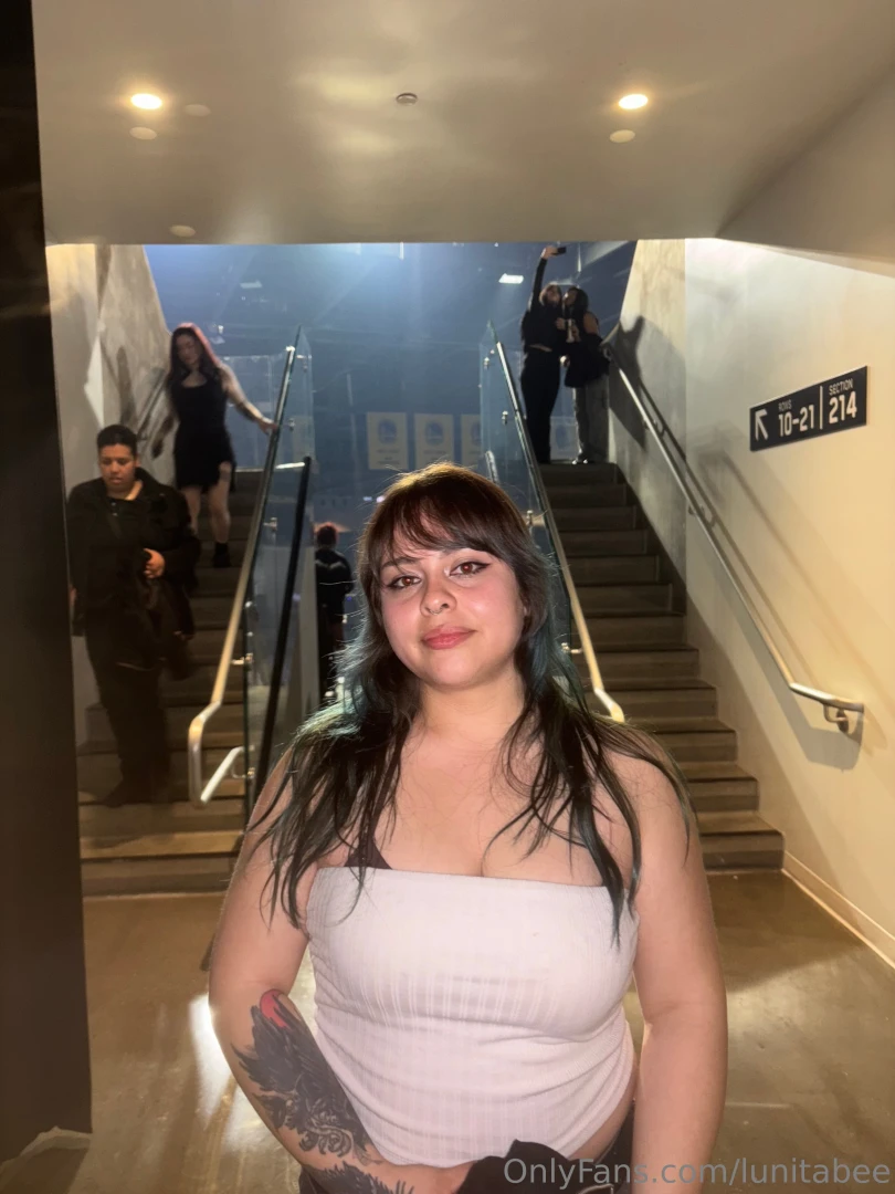 Went to a concert a couple days ago what s your favorite band artist 