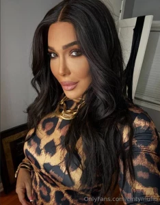 Free for the first 100 subs ava_muscle_mommytsfree was made for you part 329