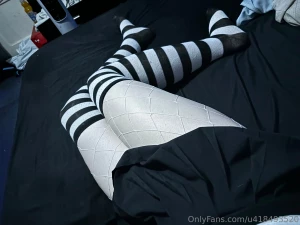 The first time me using a toy 3 hehe look at how much i moan and