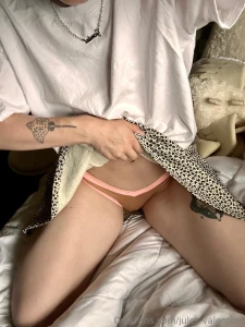 Summer throwback teasers for you my loves ps - open for commissions part 2