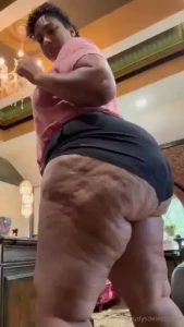 Suns out buns out new post on judythegreat