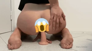 La paziente arrapata is back e tornata e vuole essere inculata dal suo