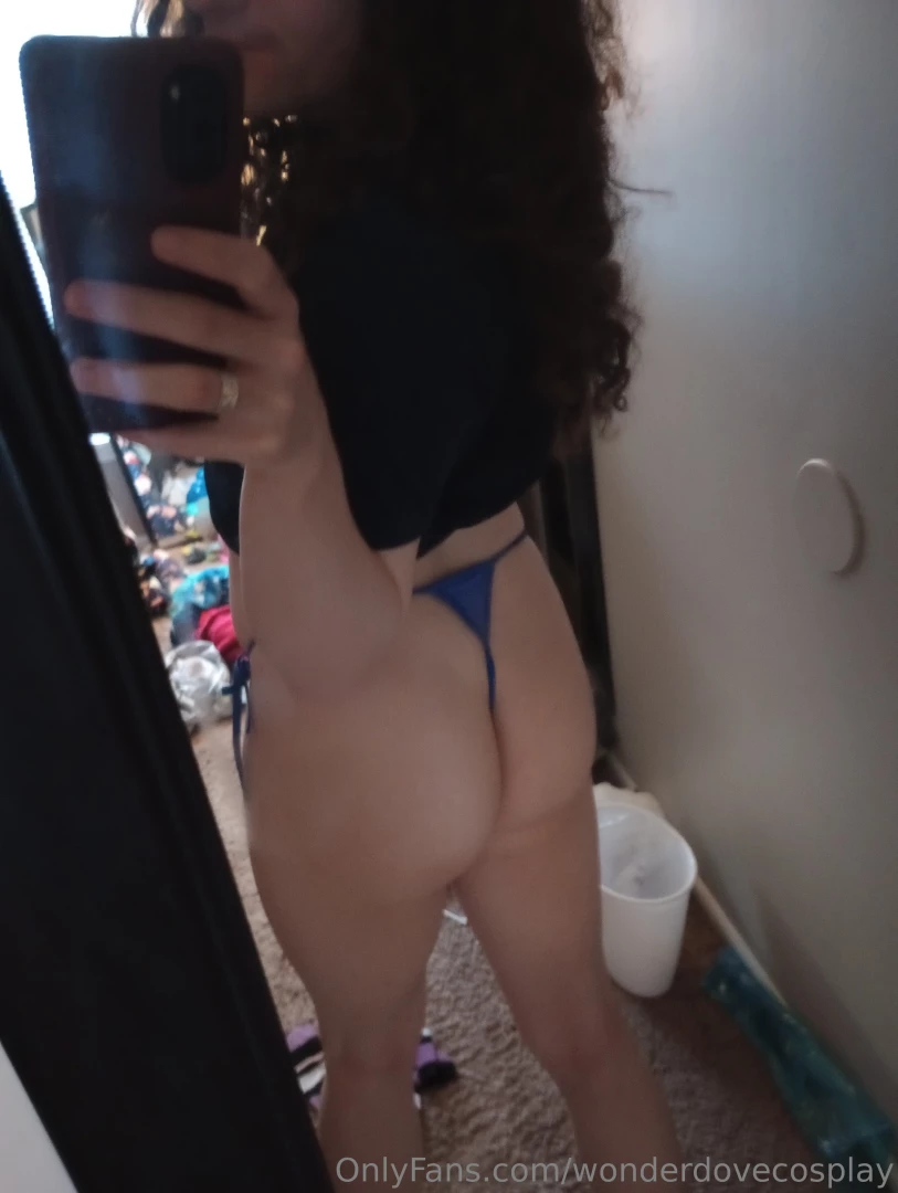 I may not may not be planning to maybe wear this to dragoncon this 